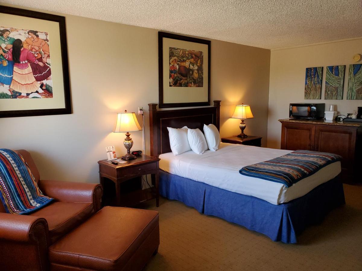 Kansas Country Inn Oakley エクステリア 写真