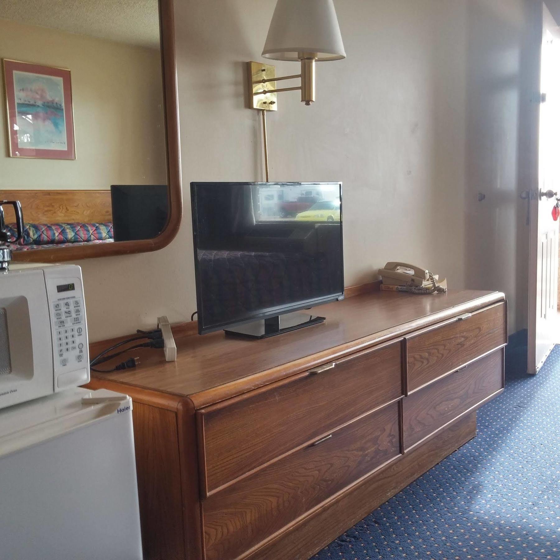 Kansas Country Inn Oakley エクステリア 写真